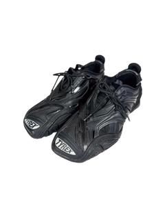 Tyrex lace-up sneakers with side mesh panels and logo detail, dark color