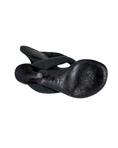 Fleece thong sandals, dark fuzzy sole and toe-post strap underside